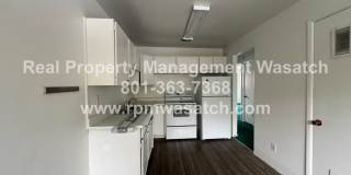 Come see This Charming 2 Bed 1.5 Bathroom Fourplex in Murray UT!! Come see This Charming 2 Bed 1.5 Bathroom Fourplex in Murray UT!! Gallery 4