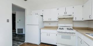 865 Sheldon Court Gallery 4