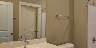 Chestnut - 2Br/2Ba Rental Home - First Floor Gallery 13