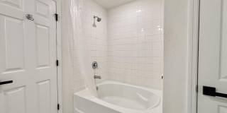 2894 WINDSOR LAKES Way Gallery 30