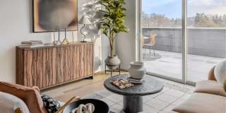 The Hallon Gallery 116