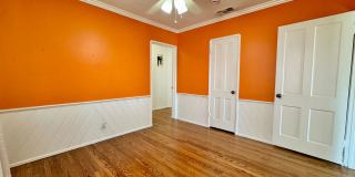 Charming House  with Large yard Gallery 13
