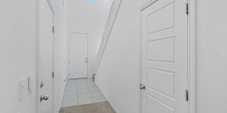 7117 Red Gulch Street Gallery 6
