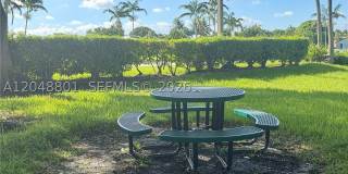 11301 SW 17th Ct Gallery 19