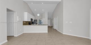 10635 NW 54th St Gallery 12