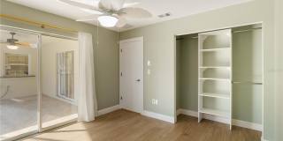 22285 WALTON AVENUE Gallery 25