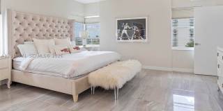 16 Island Ave Gallery 22
