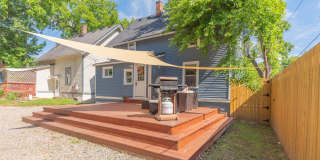 1123 W Huron Street Gallery 2