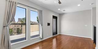 238 Walker Street Gallery 22