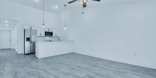 849 Bedford Drive Gallery 28