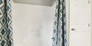 Senior Housing - Valley View by Welltower Living Gallery 26