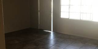 1436 S Kenneth Pl Gallery 2