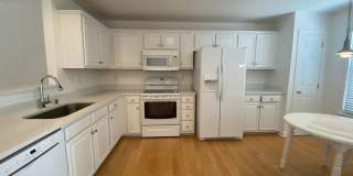 Room in 3 Bedroom Home at Blueshot Ct Gallery 1