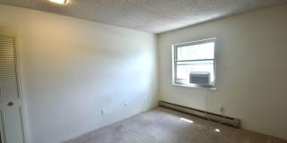 SHORT TERM RENTAL FOR SPRING 2026! 3 Bedroom, 2 Bathroom Penthouse Condo Gallery 28