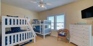 OFF-SEASON FURNISHED MONTHLY RENTAL Gallery 25