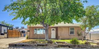 Single story Home in Downtown Old Henderson Gallery 1