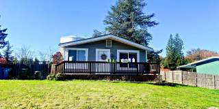 Gorgeous 4 bedroom Home!!! Gorgeous 4 bedroom Home!!! Gallery 1