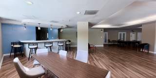 2111 WISCONSIN Avenue NW Gallery 21