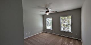 Stunning 7 Bedroom House with a Loft and Updated Kitchen in Harrisburg Gallery 21