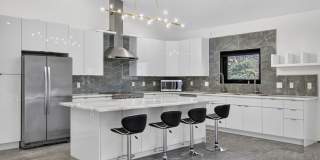 16520 Huron Drive Gallery 1