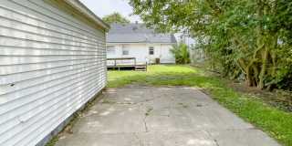*AVAILABLE NOW!* Cozy Three Bedroom Home! Gallery 8
