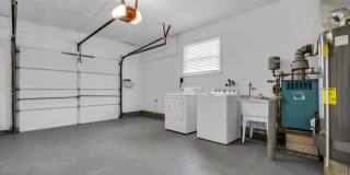 510 Jamaica Boulevard Gallery 28