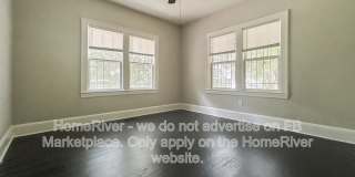811 Broxton St Gallery 8