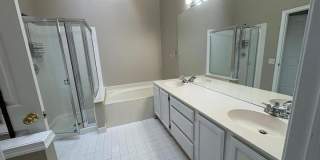 20978 TOBACCO Square Gallery 26