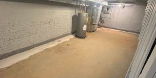 422 N Curley St Gallery 4