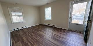 504 Juniper St Gallery 2