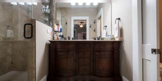 1601 Ashland Avenue Gallery 17