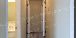 3-Bedroom Home Near Dining and Shopping Gallery 25