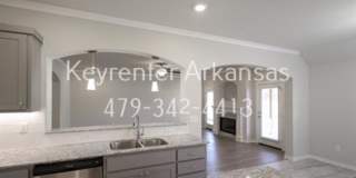Come check out this Riverwood home in Lowell! Gallery 7