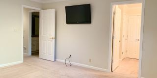 Townhome with Stunning Vasona Lake & Foothill Views Near Downtown Los Gatos Gallery 17