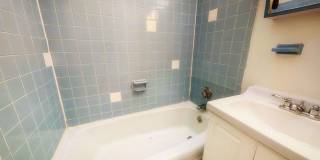 1-bed w/ Heat & Parking - Mt. Auburn (Watertown-Cambridge line) Gallery 8