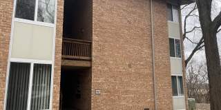 5821 Oakwood Drive unit: F Gallery 1