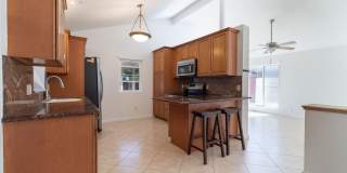 SF 4BR/2BA/2car garage home w/inground swimming pool in Ewa Beach Gallery 24