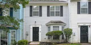 5621 Stonington Trace Parkway Gallery 1