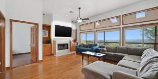 Spacious 4BR House in Leander Gallery 1