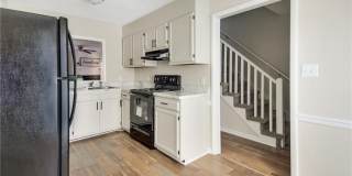 5940 Laguna Drive Gallery 12