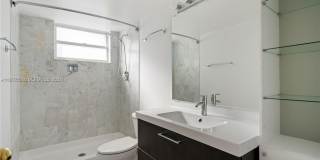 1420 Brickell Bay Dr Gallery 12