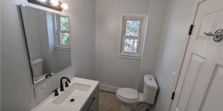 61 Utton Avenue Gallery 20