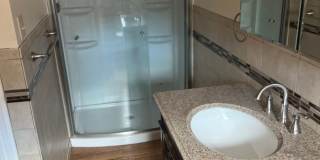 2206 Sarah Street Gallery 20