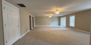 4 Bedroom, 3 Bath Duplex in CrossKeys! Gallery 8
