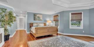 2107 3rd Avenue Gallery 28