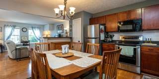 Updated 3 Bedroom 2.5Bath Townhouse in Harrisonburg Gallery 10