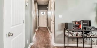 3-Bedroom Townhome with Garage in Holly Ridge Gallery 4