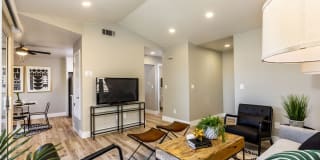 The Marc @ 1600 Gallery 9