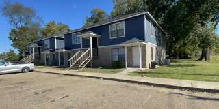 800 E Bridges Gallery 1