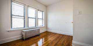 6400 S. Rockwell Street Apartments Gallery 6